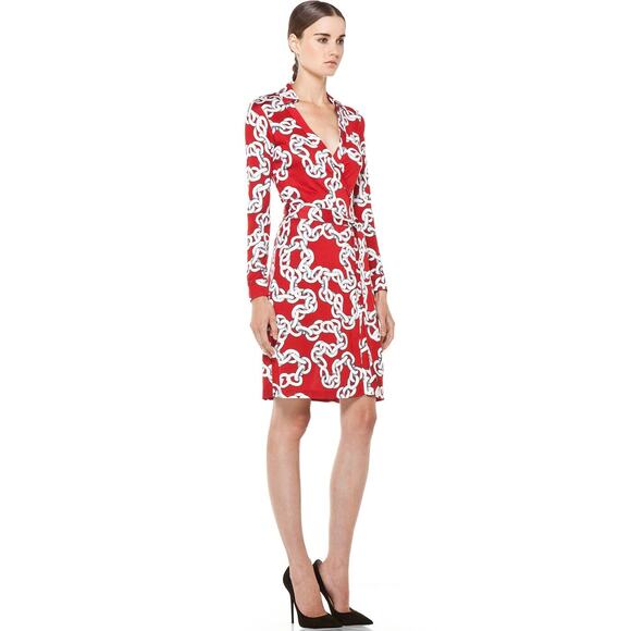 NWOT Diane Von Furstenberg New Jeanne Two Chains Deep Red Silk Wrap Dress Sz 14 - Picture 4 of 14